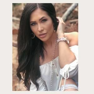 Meet your Posher, Sami